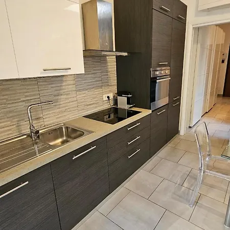 Elegant And Modern Near The Metro, Hospitals, Lingotto Conference Centre And Valentino's Park Turijn
